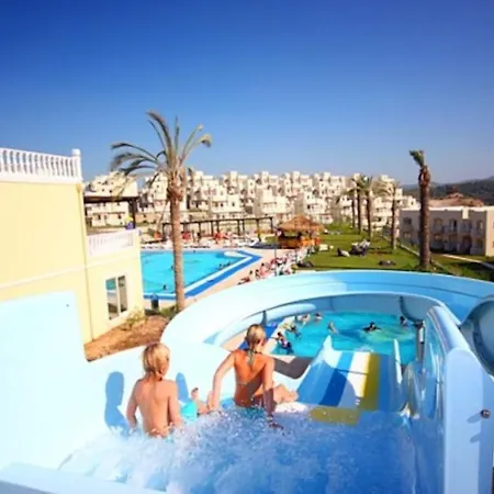 Stunning 4 Bedroom Private Villa - With Pool Villa