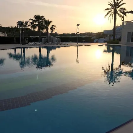 Stunning 4 Bedroom Private Villa - With Pool *