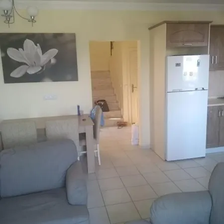 Stunning 4 Bedroom Private Villa - With Pool